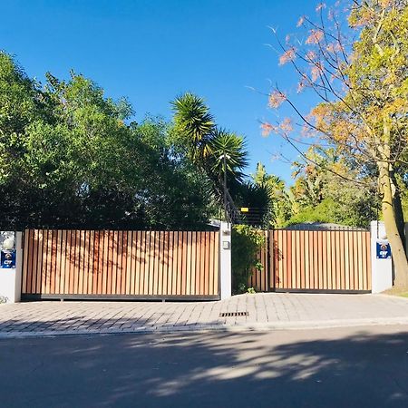 דרבנוויל 10Vdw Self Catering Apartments מראה חיצוני תמונה